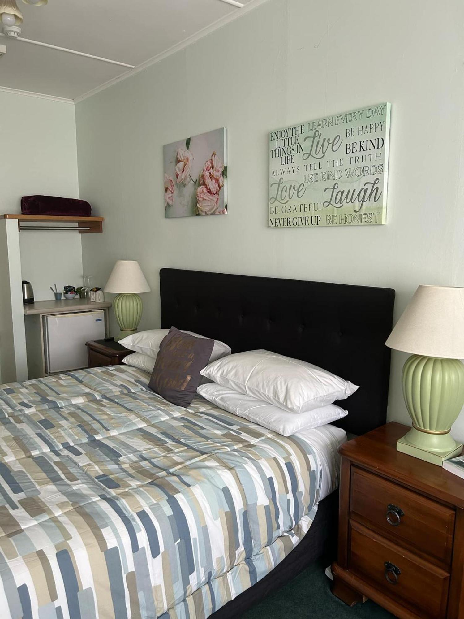 Admirals Lodge Picton Buitenkant foto