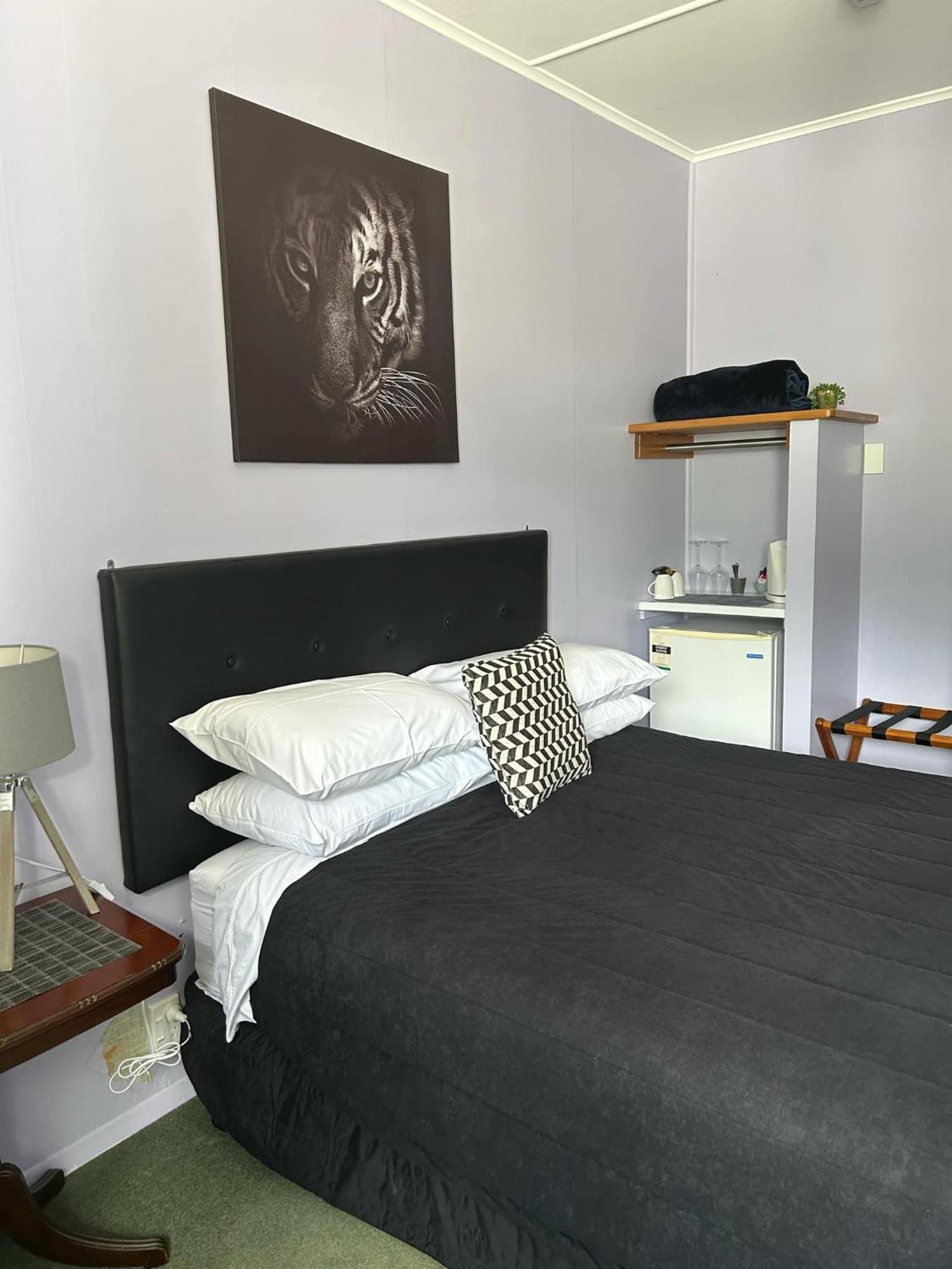Admirals Lodge Picton Buitenkant foto