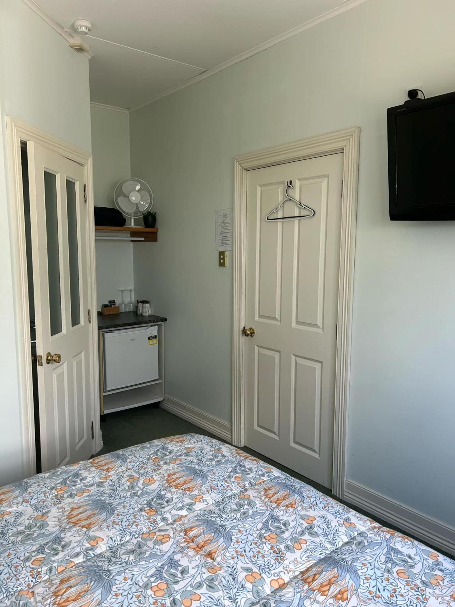 Admirals Lodge Picton Buitenkant foto